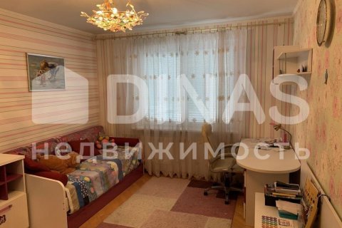 Минск, Притыцкого 49, 3-комнатная квартира