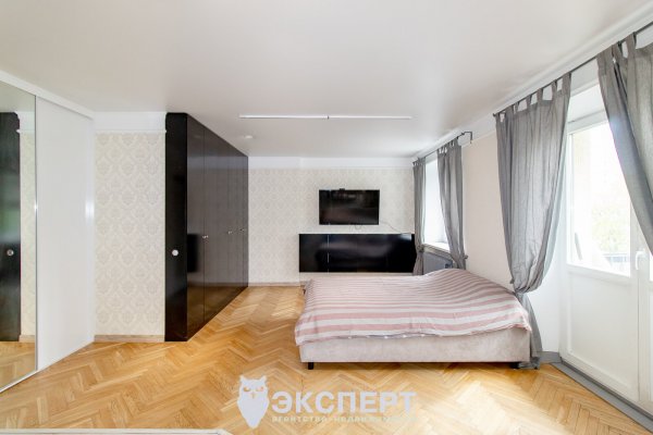 Nice and cozy studio in the very historical centrе of Minsk